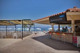 Ostrov Korfu a hotel Aquis Capo di Corfu s pool barem