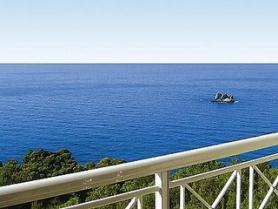 Ostrov Korfu a hotel Ambiente Palace s výhledem na moře