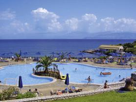 Ostrov Korfu a hotel Blue Bay Escape Resort s bazénem