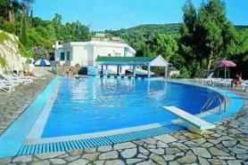 Ostrov Korfu a hotel Elly Beach s bazénem