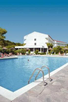 Ostrov Korfu a hotel Livadi Nafsika s bazénem