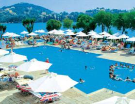 Ostrov Korfu a hotel Louis Corcyra Beach s bazénem