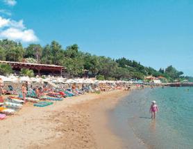 Korfu a hotel Mareblue Aeolos Beach s pláží