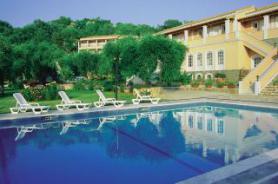 Hotel Nefeli s bazénem na ostrově Korfu
