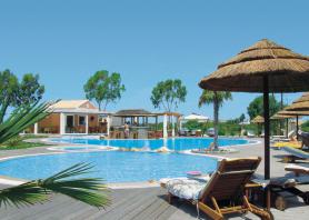 Korfu a hotel Almyros Villas Resort s bazénem